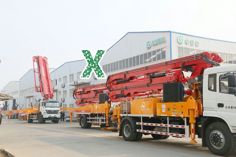 青島小型混凝土泵車價格 (13)