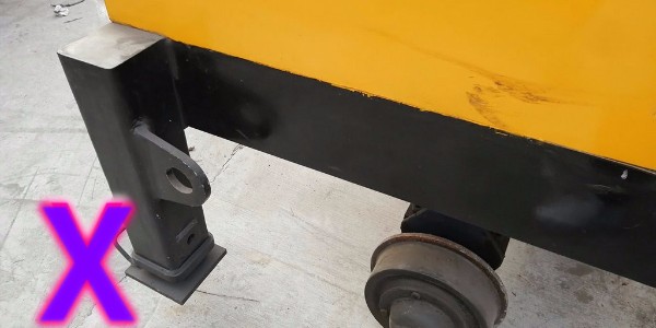 哪種情況下需要對(duì)輸送管路進(jìn)行分段清洗以及相關(guān)操作要求—混凝土泵