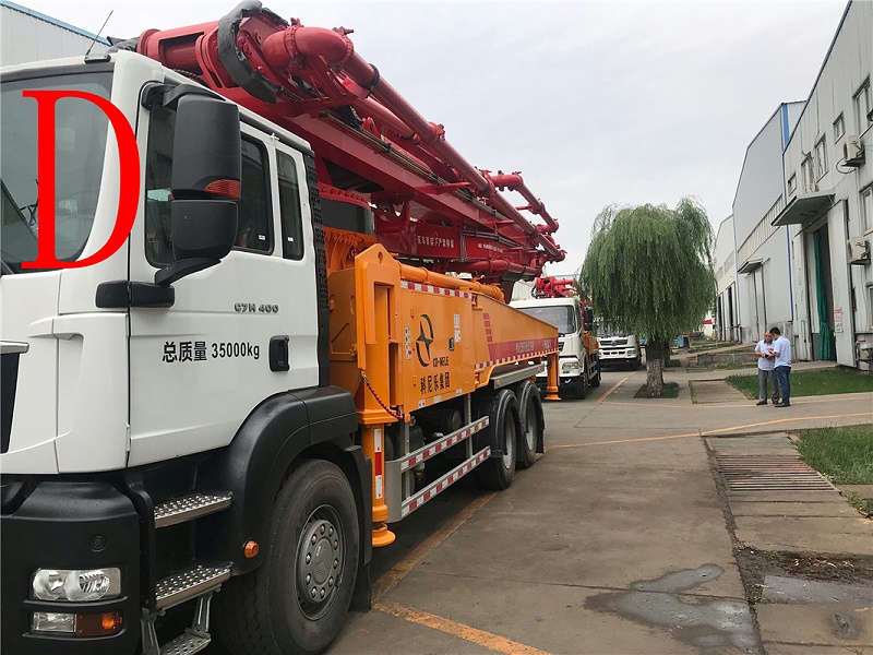 青島混凝土泵車價(jià)格 (8)