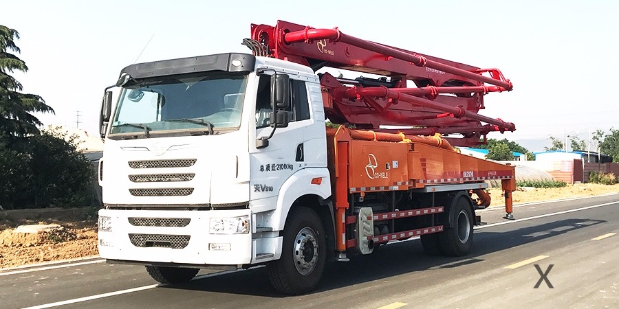 小型混凝土泵車的不安全因素有哪些？