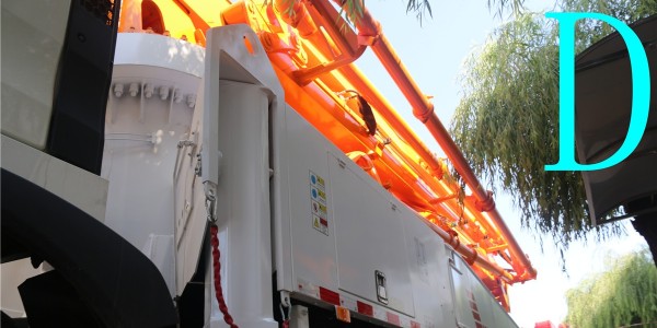 千萬別等小型混凝土泵車臂架斷裂再挽救（二）