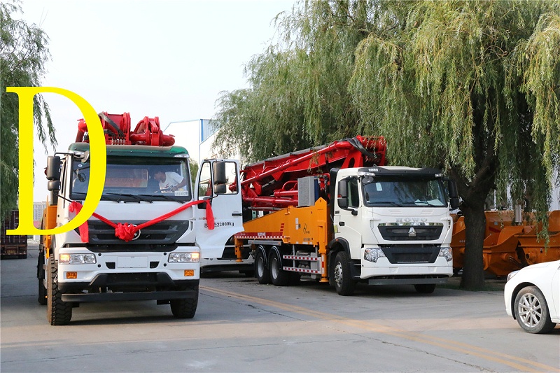 青島混凝土泵車價格 (5)